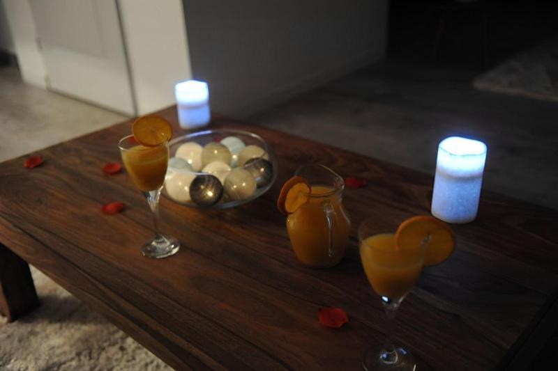 Ecrin D' Amour Suite Romantique Avec Jacuzzi Castels Bagian luar foto